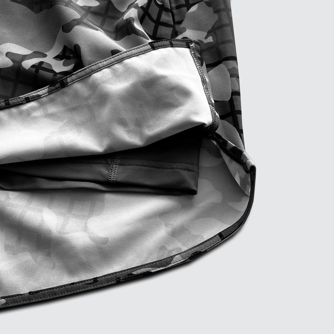 Covert Sprint Shorts - Midnight URBN CAM