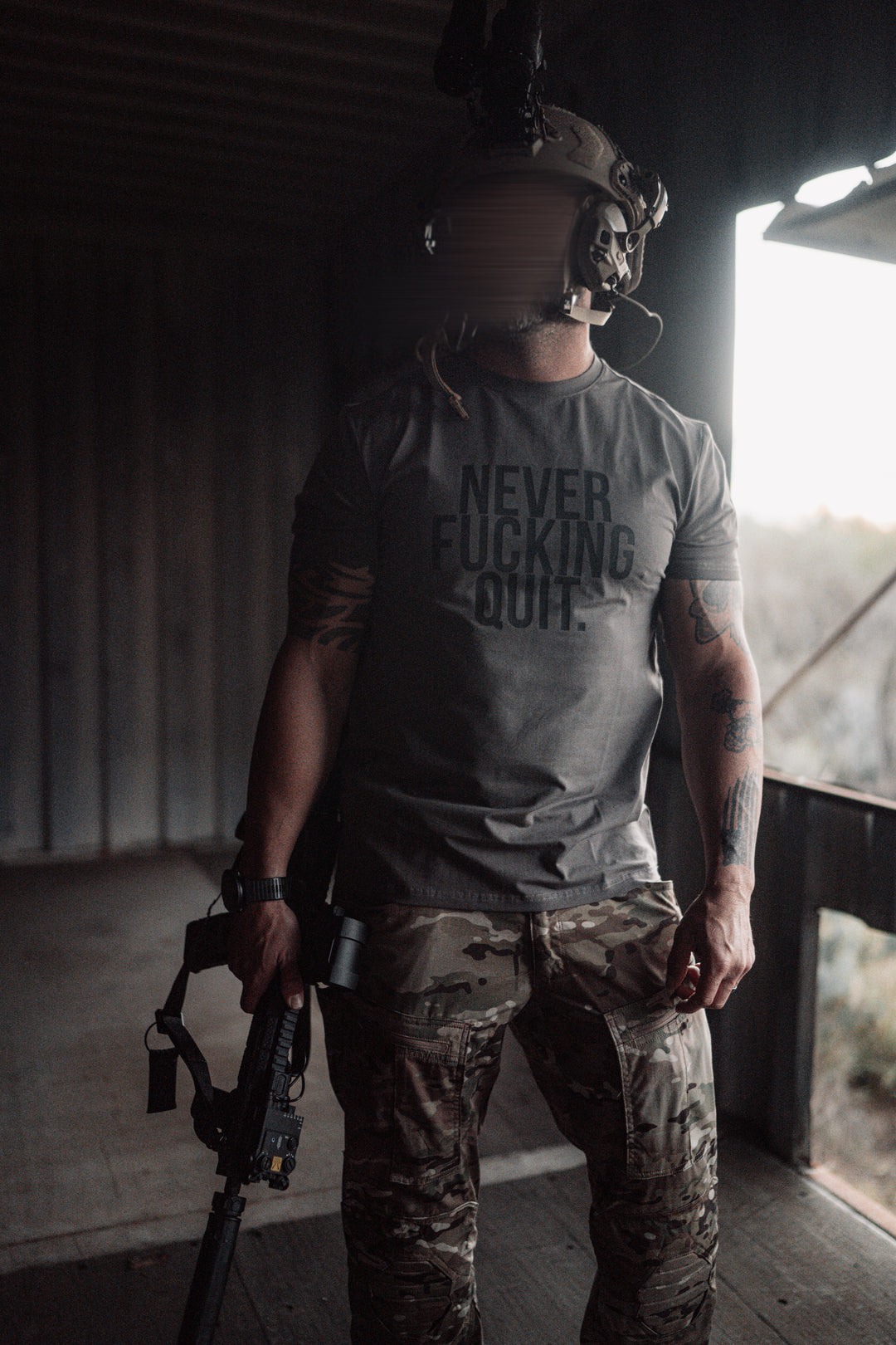 Performance Tee - Never Fucking Quit Mas Grey